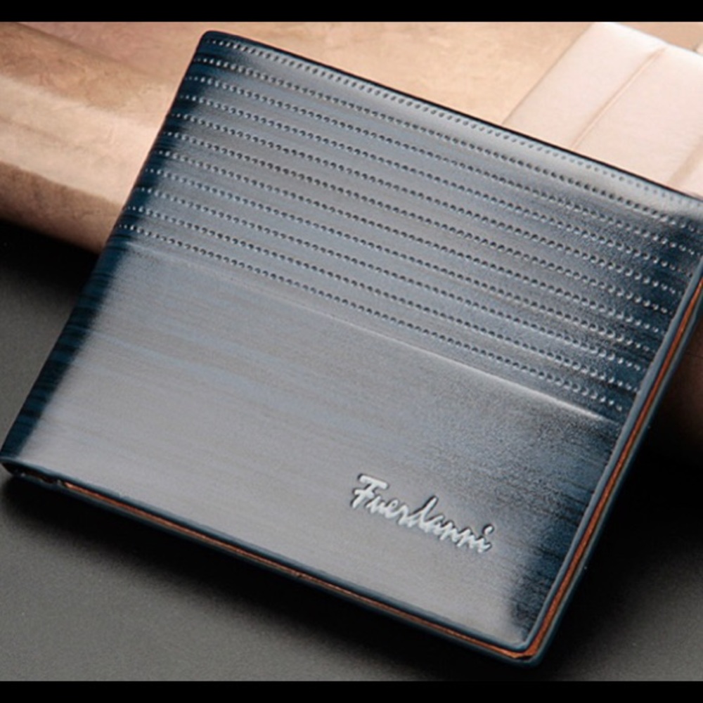 Portfolio Men Leather Wallet.. These are Awesome🌺